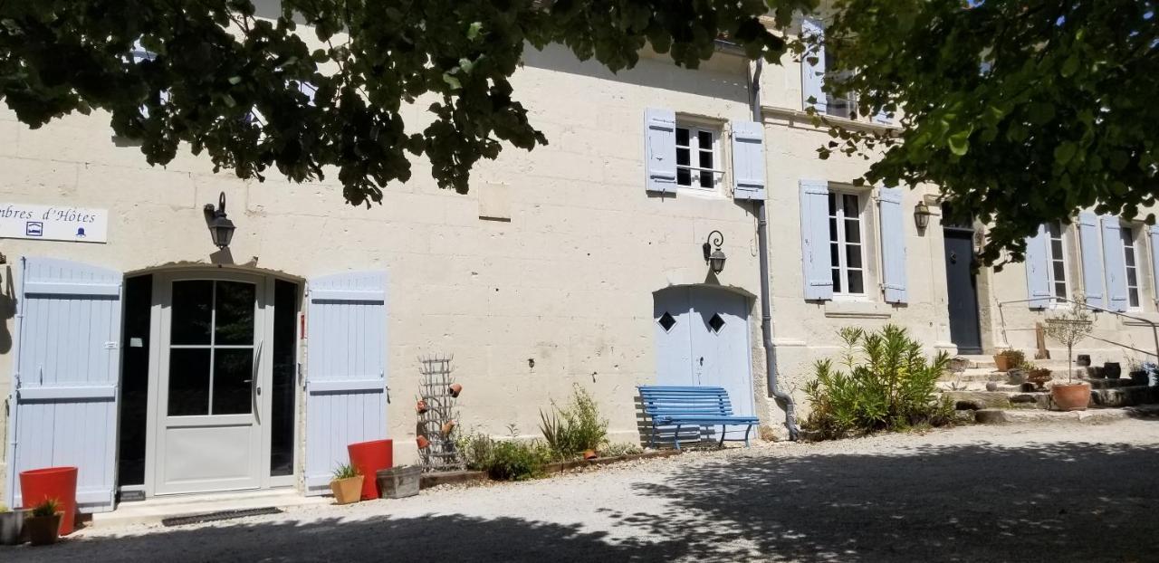 Chambres D'Hotes - Les Bujours Saint-Georges-des-Côteaux Exterior foto